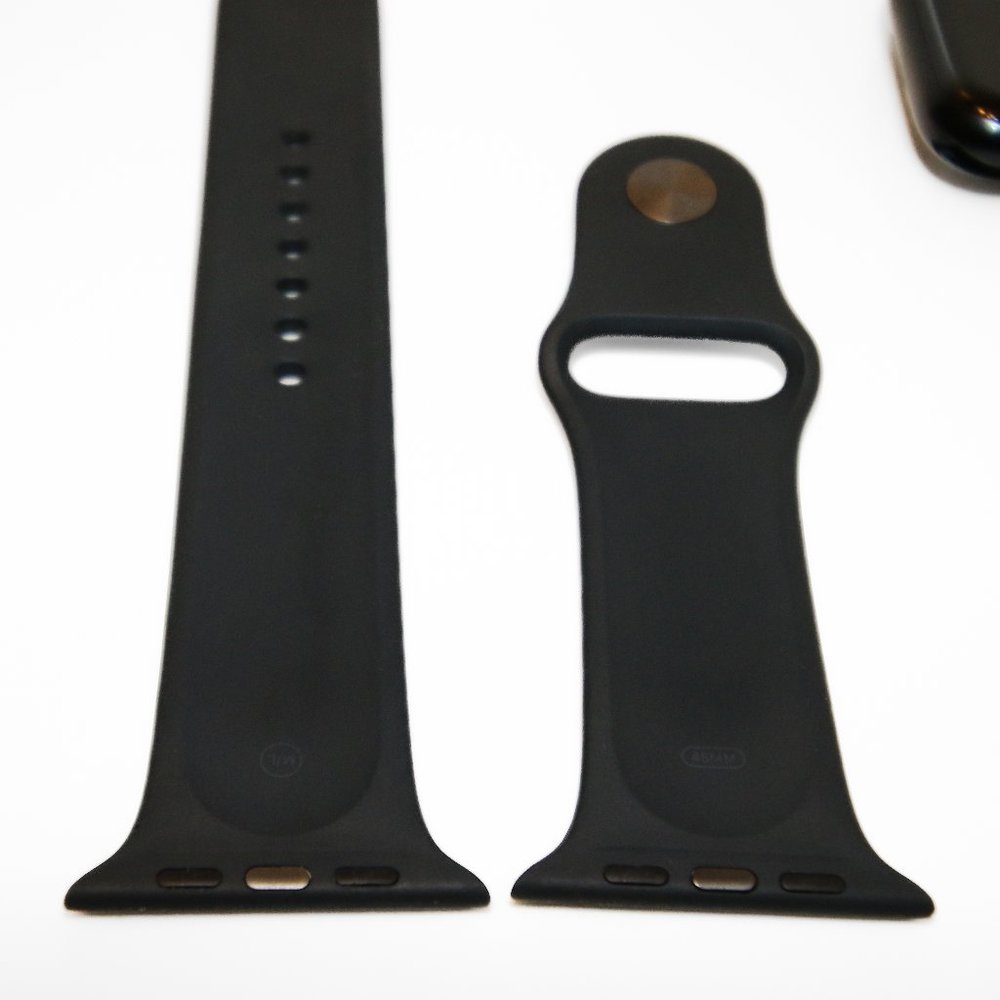 Apple Watch Series 7 GPS + Cellular Aluminum 45mm Black Midnight Sport Band M/L - Picture 7 of 16